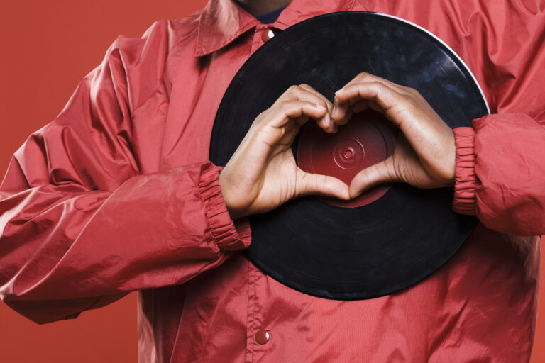 Contrats dans la musique